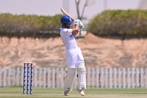 Imran Mir (85) pulls one beautifully on his way to an electrifying half-century