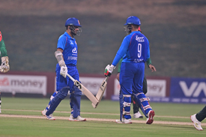 عظمت الله عمرزی و حشمت الله شهیدی در این بازی مشارکت عالی انجام داد و تیم ملی کشور را به پیروزی رساندند