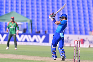 Rahmanullah Gurbaz pulls one through the on-side