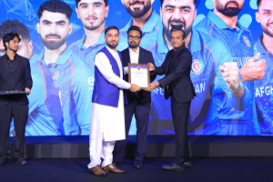 Cricket Venture presented souvenirs to Afghan Players at the APL Grand Launch Event