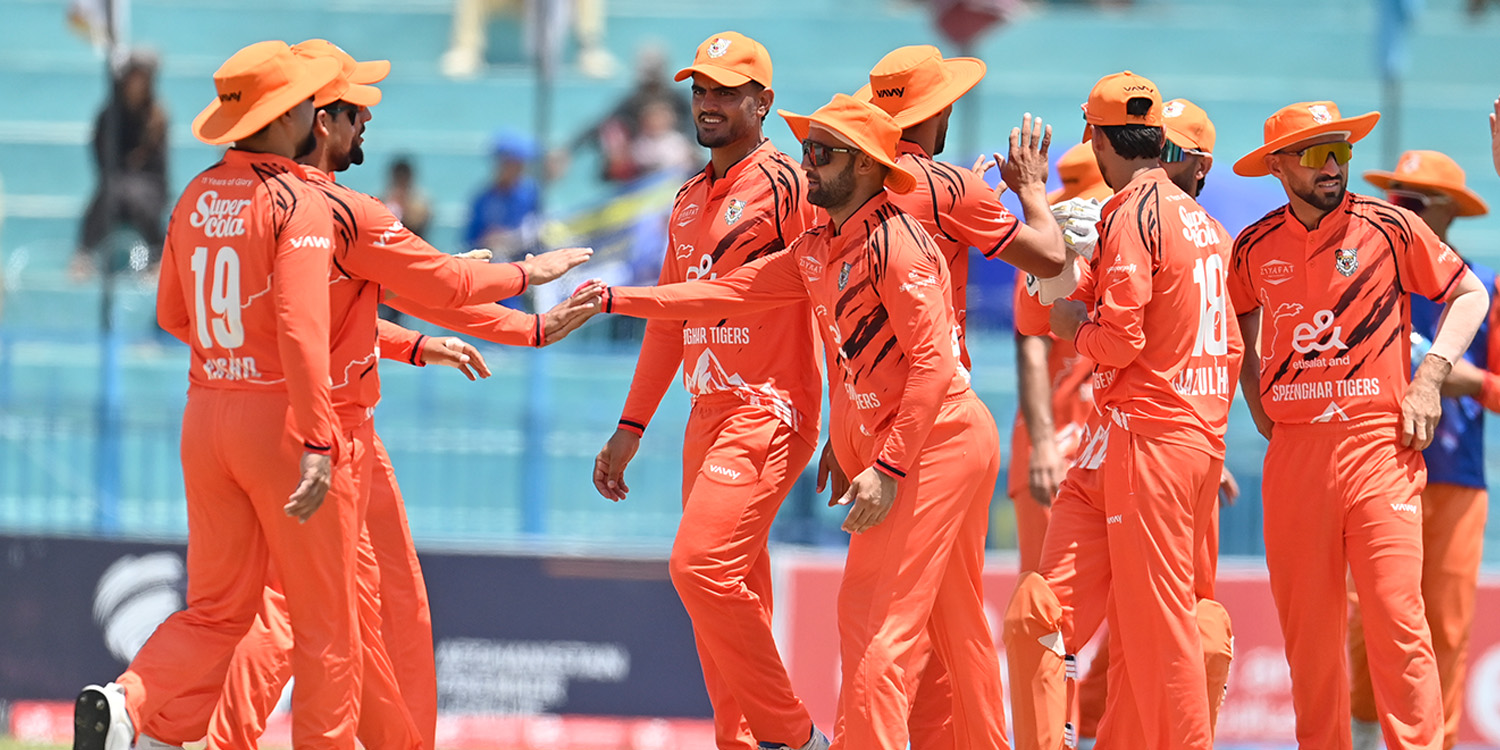 Speenghar Strengthen the top spot; Knights Farewell with a commanding victory