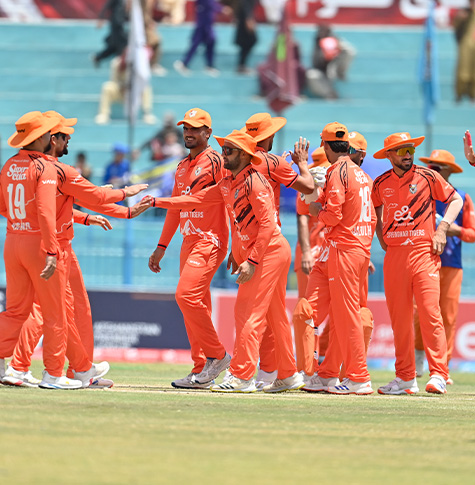 Speenghar Strengthen the top spot; Knights Farewell with a commanding victory